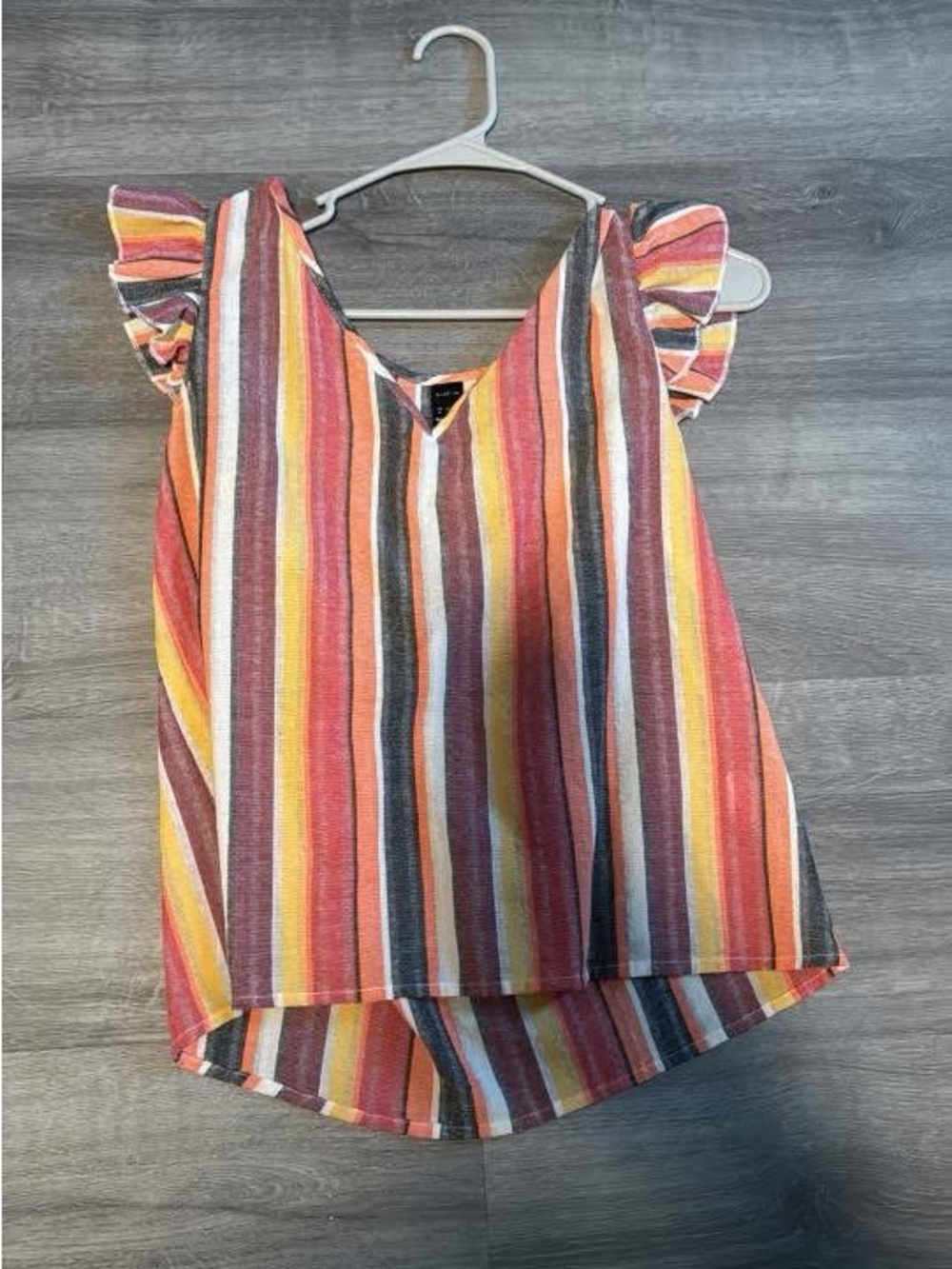 SHEIN Multicolor Striped Flutter Sleeve V-Neck Top